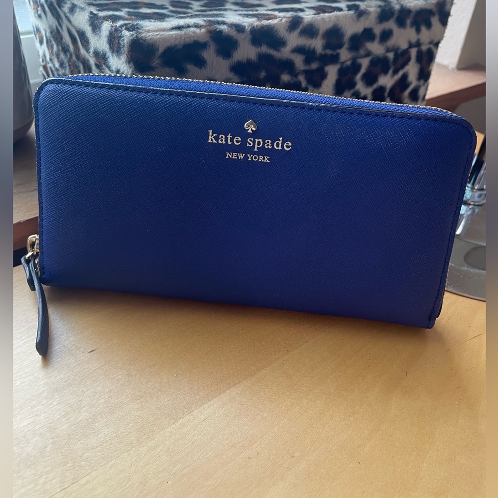 Kate Spade Large Continental Zip Wallet in Lux Blue Saffiano Leather - Picture 11 of 13